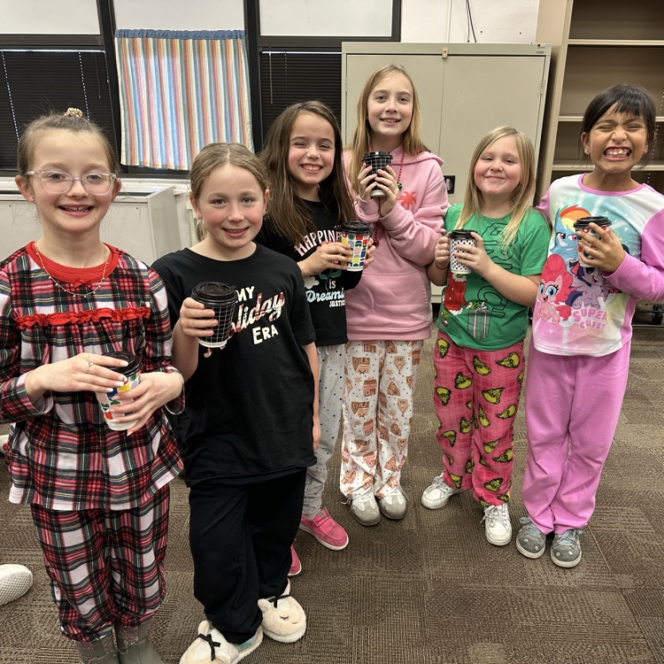 kids drinking hot chocolate