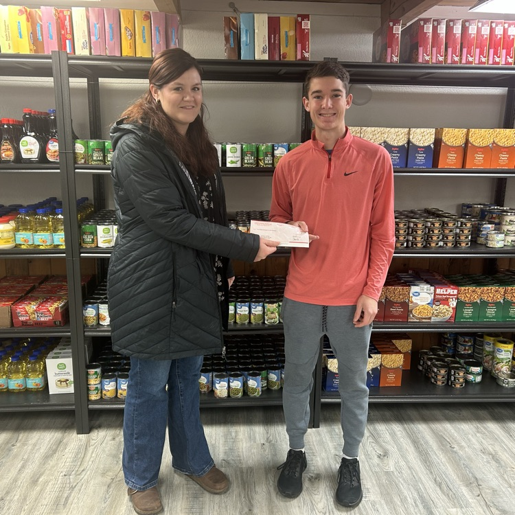 National Honor Society held a food drive for the Yankton Contact Center, spearheaded by NHS members Harrison Krajewski and Brock Jerred. The drive collected 622 food items, along with a cash donation of $457.