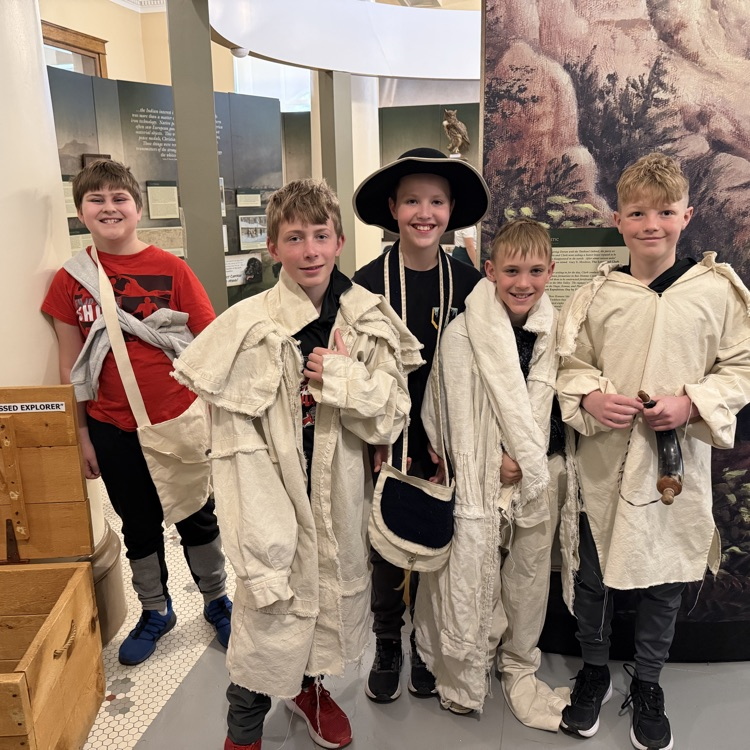 Mrs. Lukkes's fourth graders at Beadle enjoyed the Mead Museum. They learned about the Dust Bowl, Lewis and Clark, and Yankton College. 