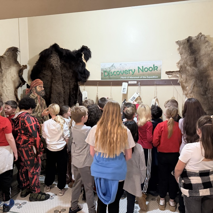 Mrs. Lukkes's fourth graders at Beadle enjoyed the Mead Museum. They learned about the Dust Bowl, Lewis and Clark, and Yankton College. 