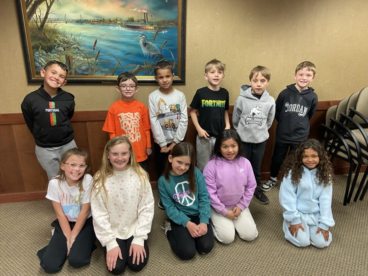 Thank you First Dakota National Bank for giving our second graders at Beadle an amazing tour! They had so much fun and were excited to run into Tom from Junior Achievement!  