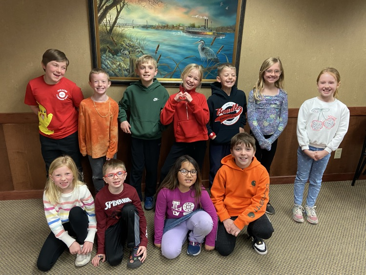 Thank you First Dakota National Bank for giving our second graders at Beadle an amazing tour! They had so much fun and were excited to run into Tom from Junior Achievement!  