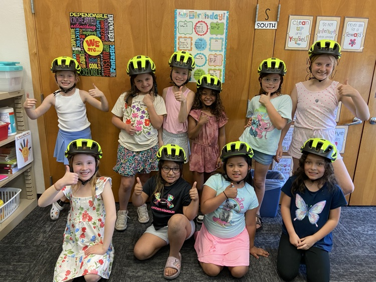 Second graders at Beadle are so thankful for their helmets! Thank you to Yankton Medical Clinic, Rotary Club, and Ace Bike & Fitness! 