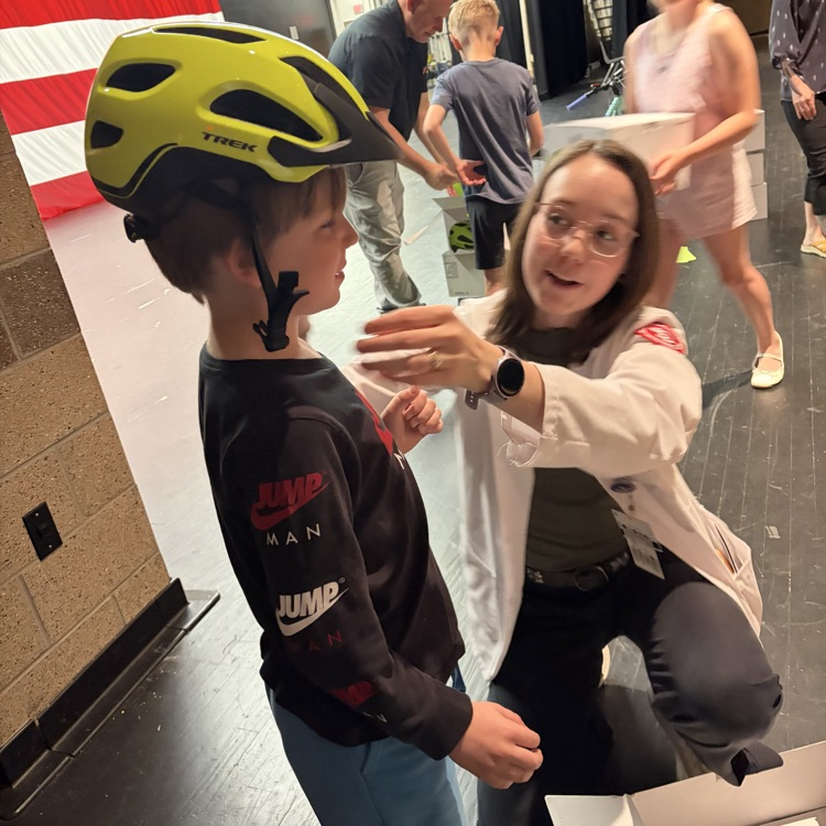 Beadle Elementary 2nd Grade would like to thank the Yankton Medical Clinic, Yankton Rotary and Ace Bike and Fitness for our brand new bike helmets. Thanks also to USD med students for helping to fit each helmet.