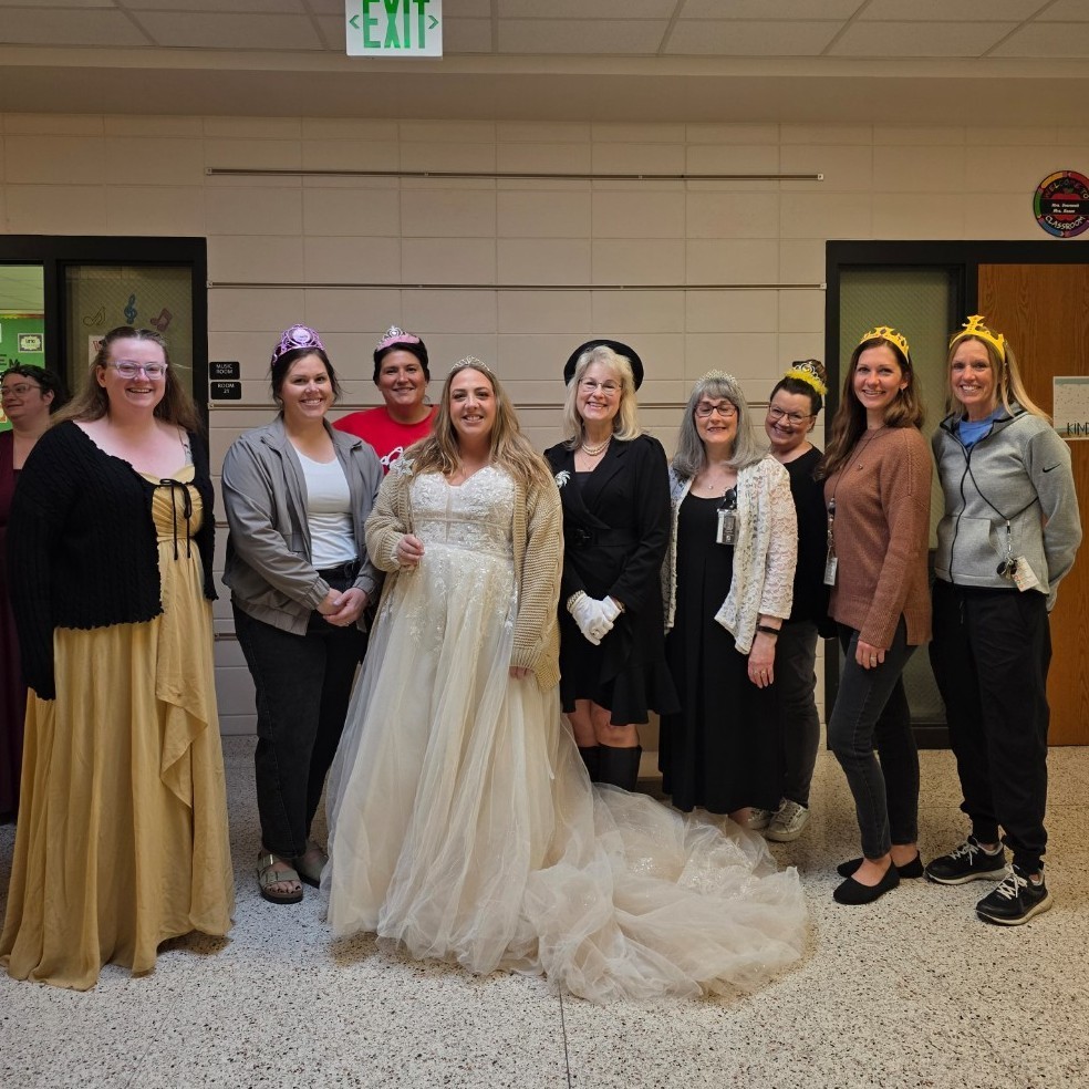 Royalty Wed