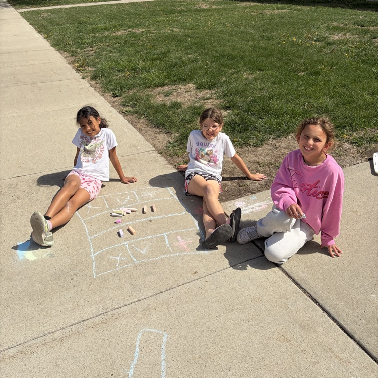 Beadle second graders, in Mrs. Vlasman's class, enjoyed glow day and sidewalk chalk this week