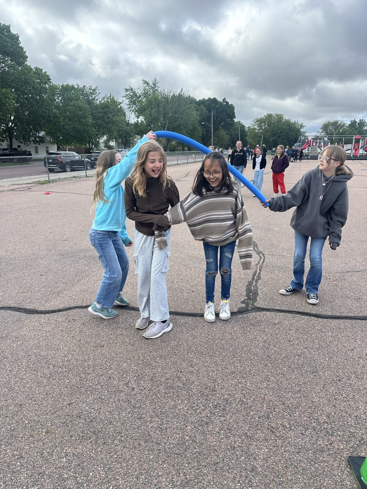 Mrs. Sayler's 5th graders had a blast on their very last day of elementary school!