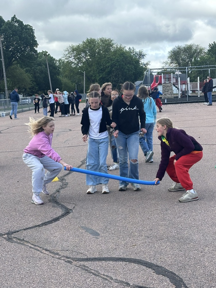 Mrs. Sayler's 5th graders had a blast on their very last day of elementary school!