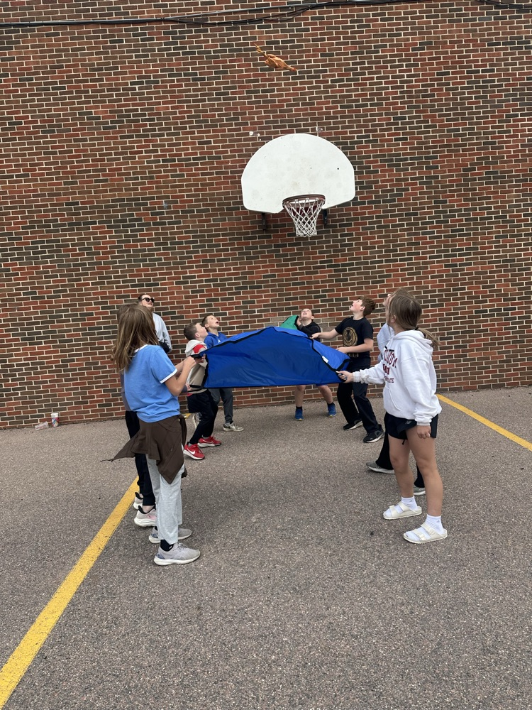 Mrs. Sayler's 5th graders had a blast on their very last day of elementary school!