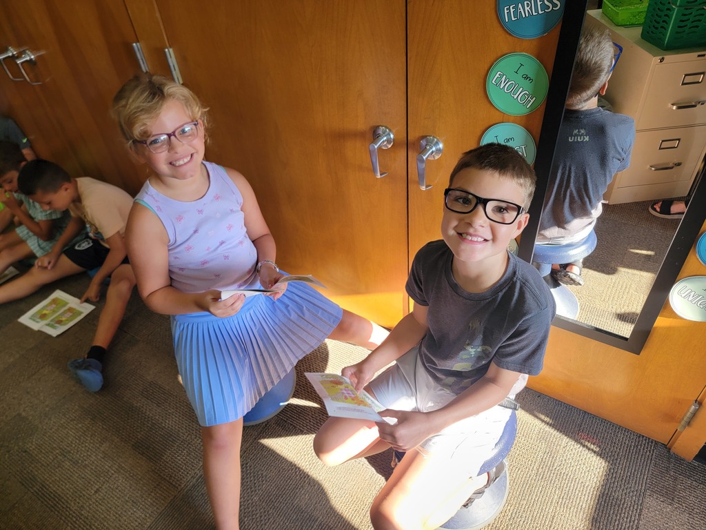 Students reading.