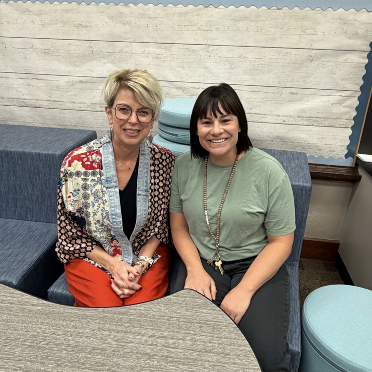 Mrs. Vlasman & Mrs. Tobin at Beadle Elementary. I would like you to meet Mrs. Tobin, who joined Beadle this fall as a title teacher to support students in reading and math.  She comes to us from the Sioux Falls area. Welcome to YSD Mrs. Tobin!