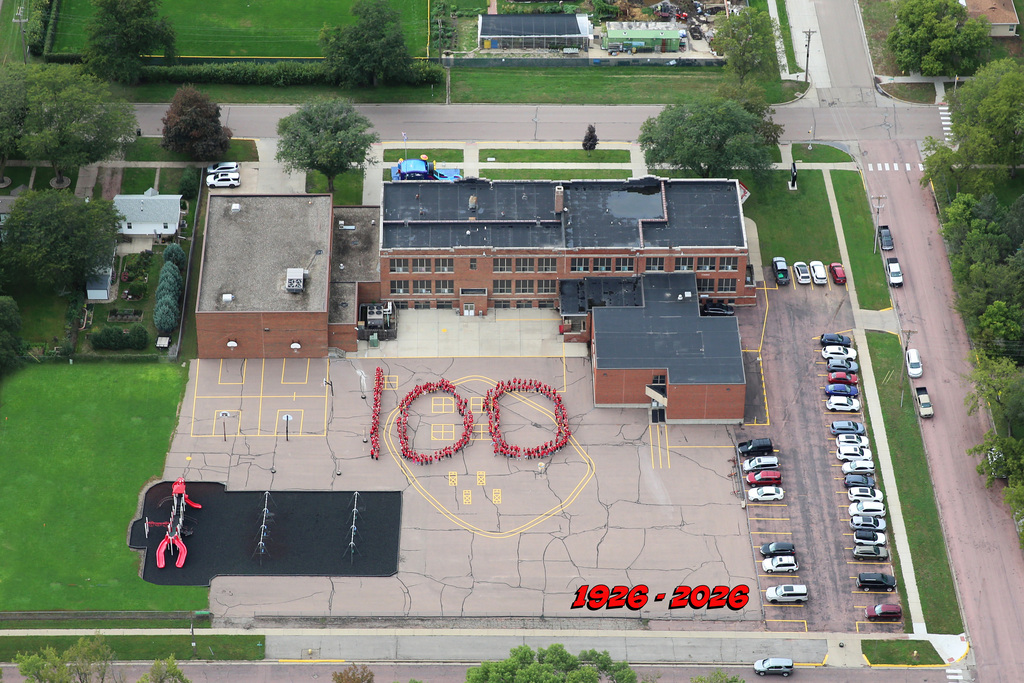 100