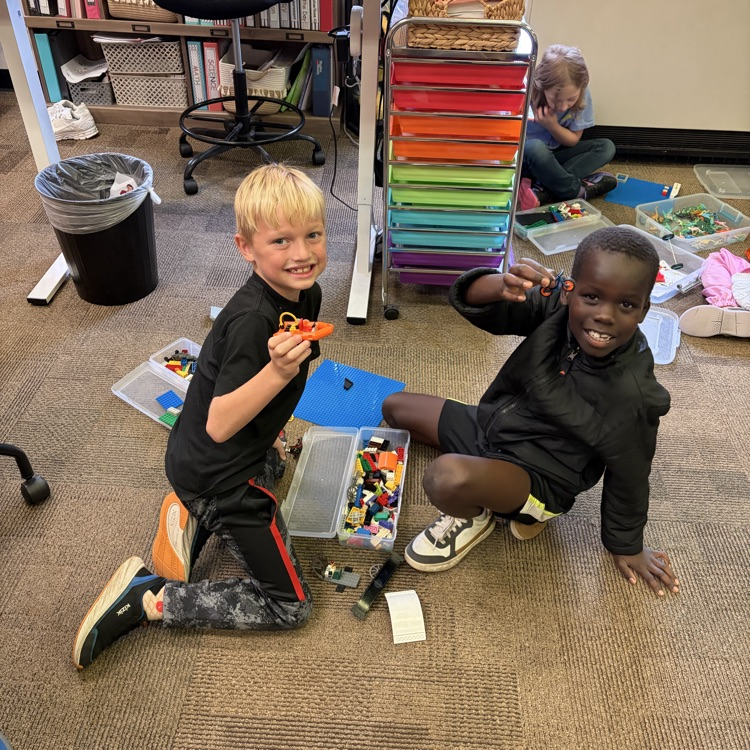 Rainy day fun in Mrs. Vlasman's 2nd grade class at Beadle.