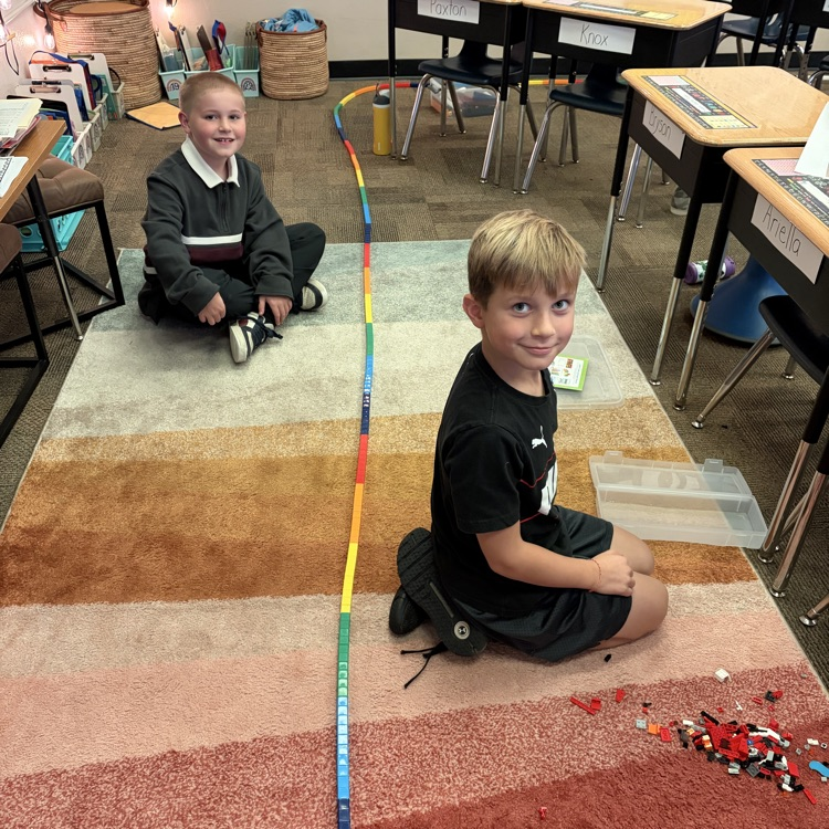 Rainy day fun in Mrs. Vlasman's 2nd grade class at Beadle.