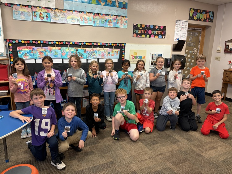 Mrs. Krommenhoek’s class had a great time visiting the Yankton Police Department and Courthouse! The students loved participating in the mock trial and had many opinions about the verdict!