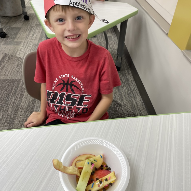 boy eating