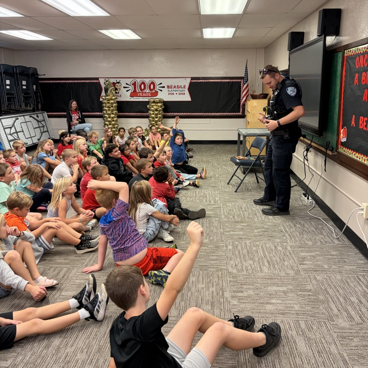  Beadle 2nd frees want to thank Officer Mogck for reading to us today.
