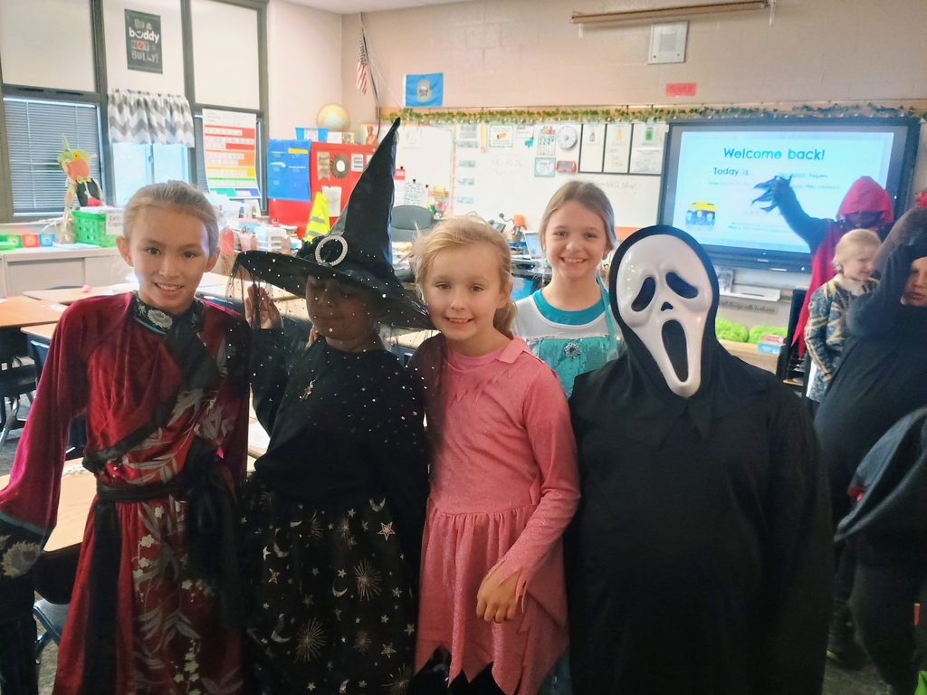 costumes3