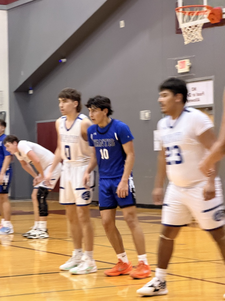 boys basketball team