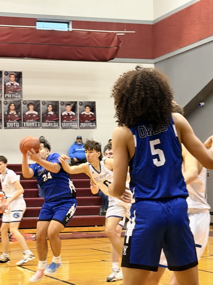 boys basketball team