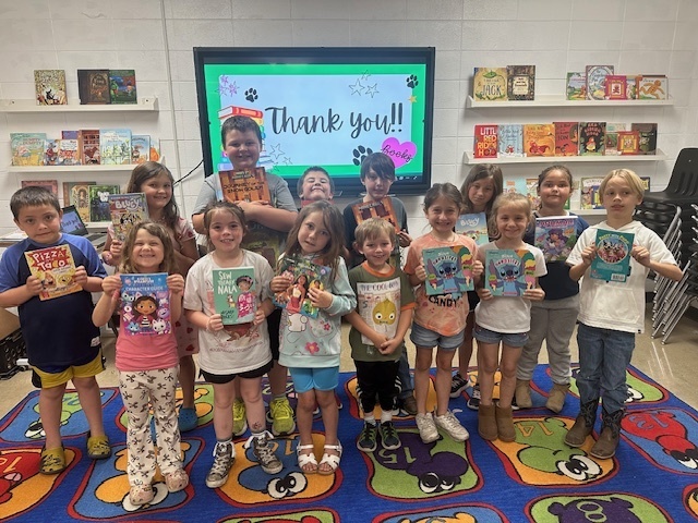 Elementary students gifted with books