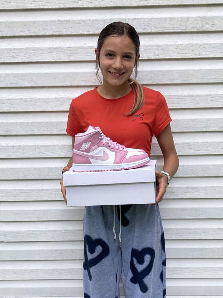 middle school shoe winner