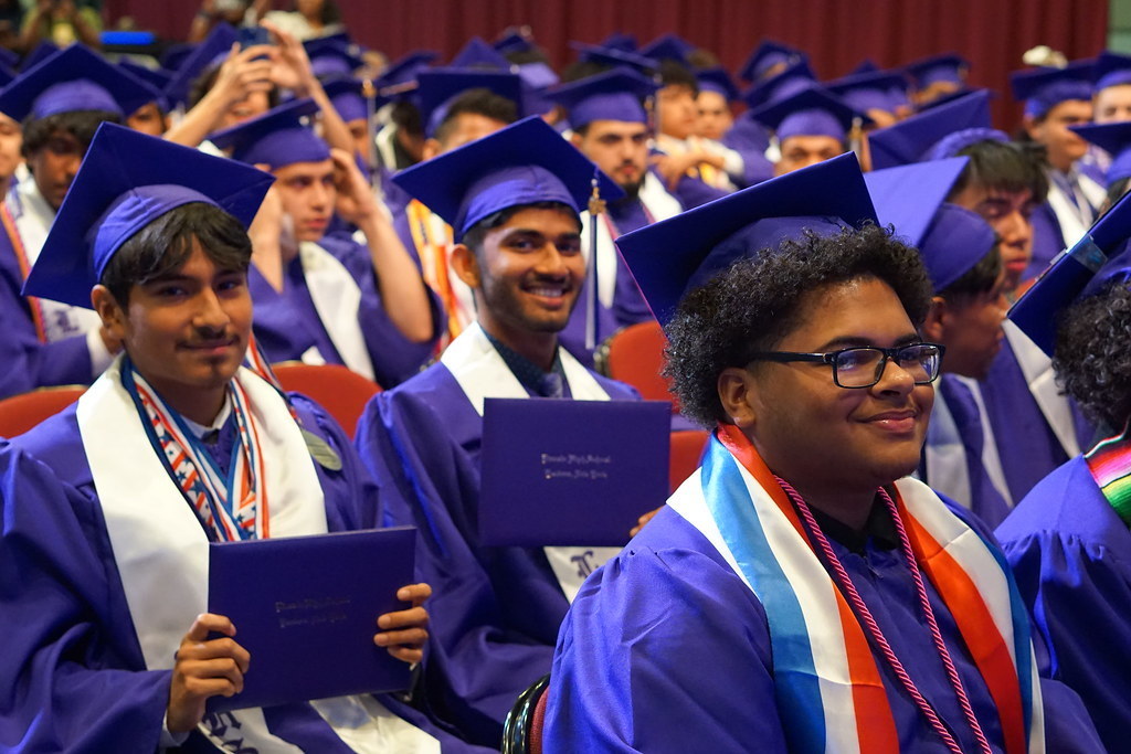 Thumbnail of LHS 2025 Graduation
