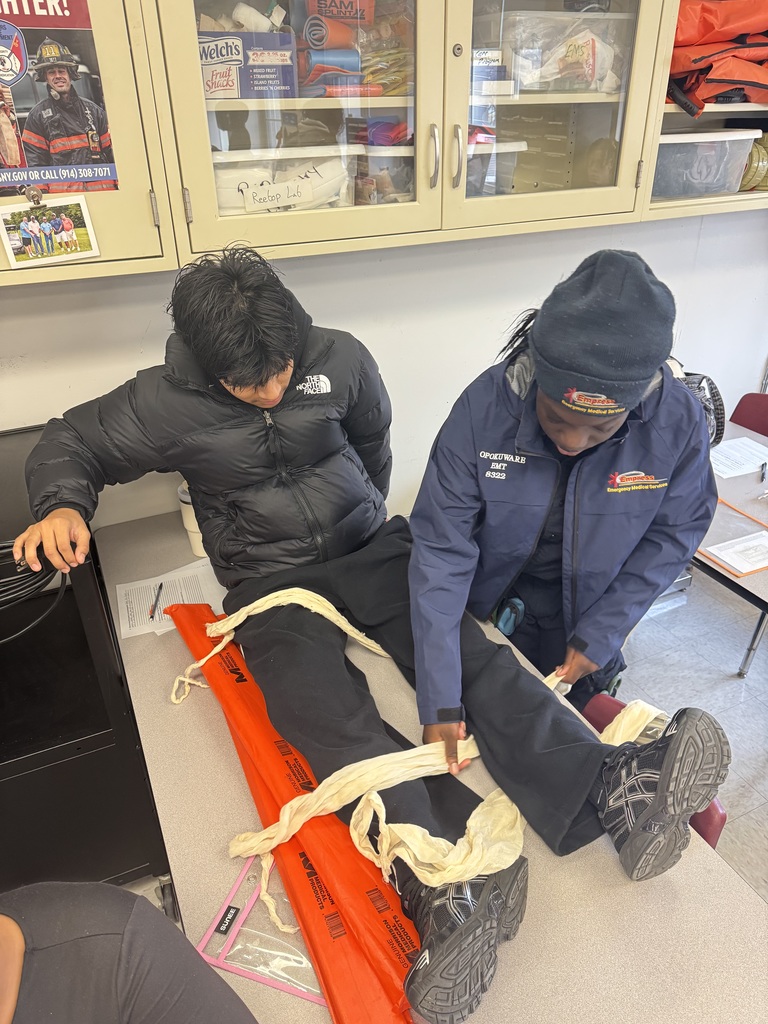 Empress Ambulance EMTs support hands-on learning at the Barack Obama School for Social Justice 2