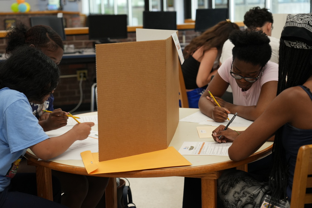 2nd Annual High School Problem-Solving Roundtables 9