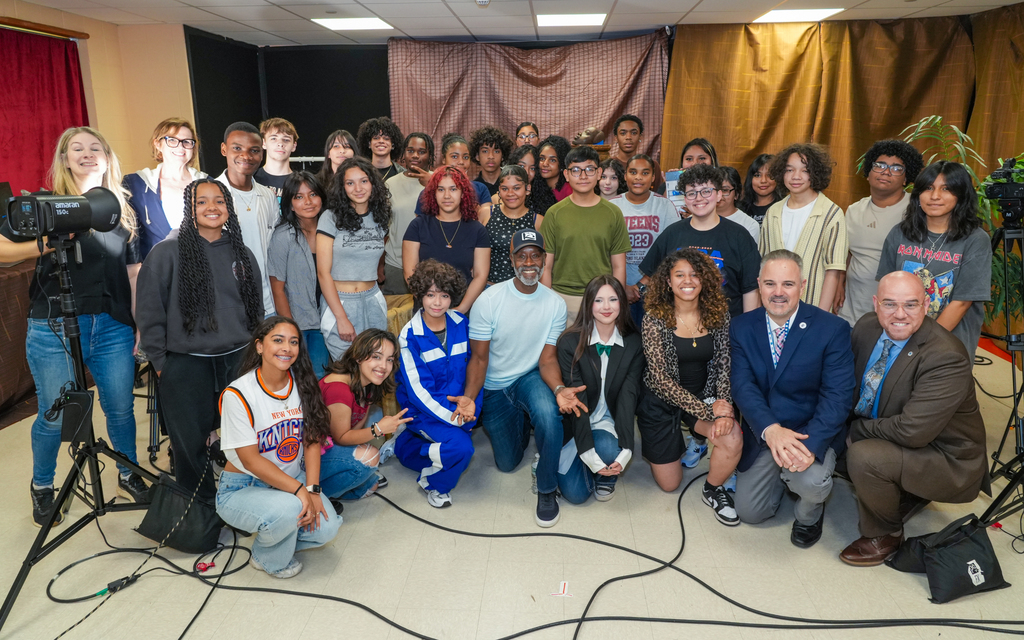 Don Cheadle visits Robert Halmi Sr. Academy of Film and Television