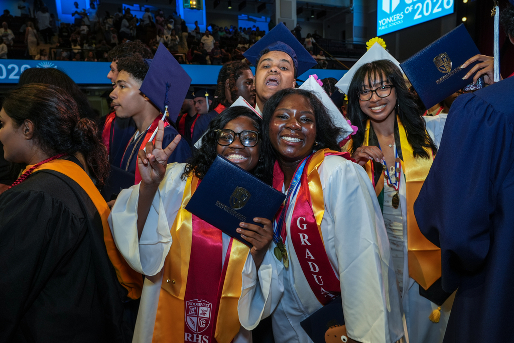 Congratulations Roosevelt High School Graduates 