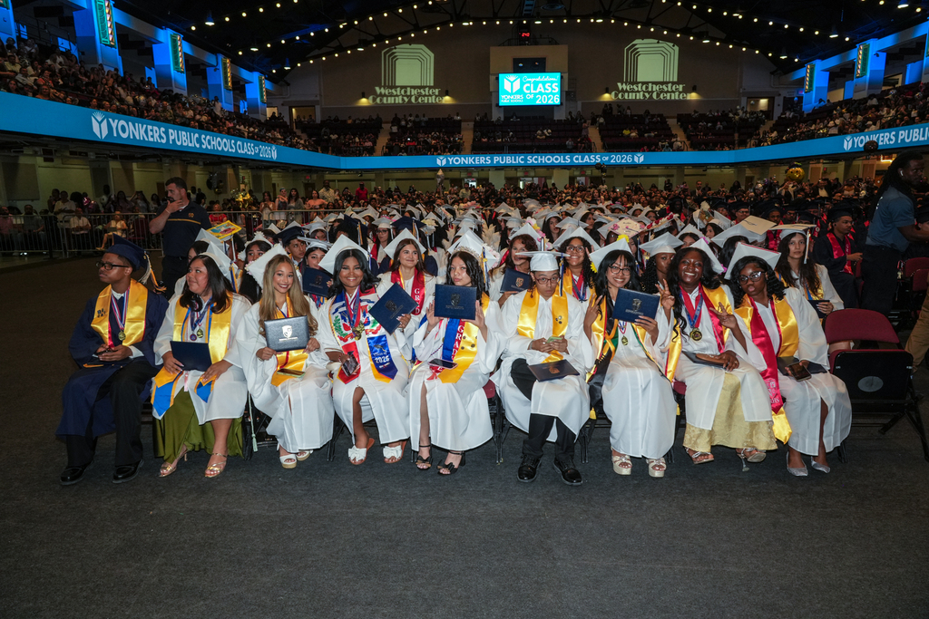 Congratulations Roosevelt High School Graduates 