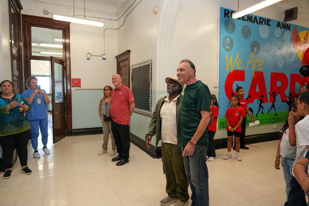 Mural Unveiling at the Rosemarie Ann Siragusa School 