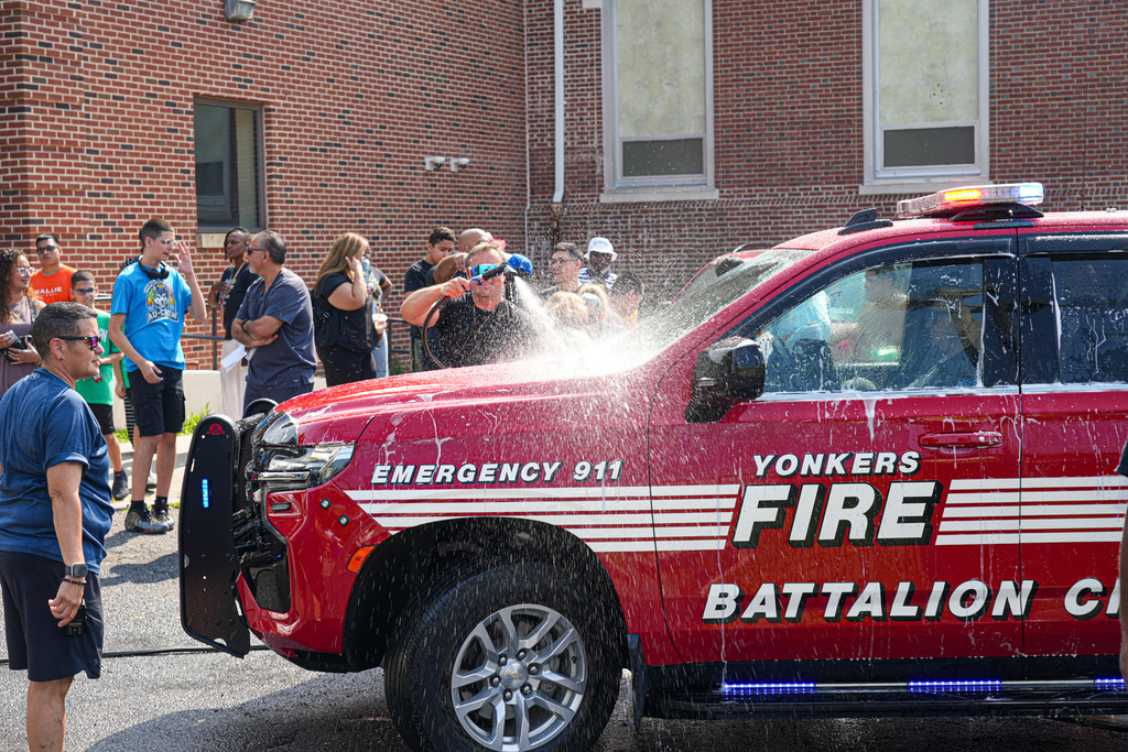 Extended Car Wash at Yonkers Montessori Academy