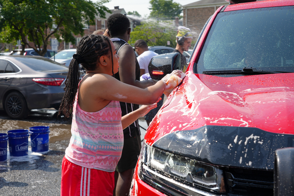 ESY Car Wash at YMA