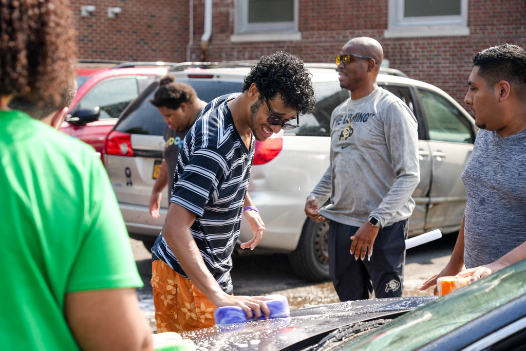 ESY Car Wash at YMA