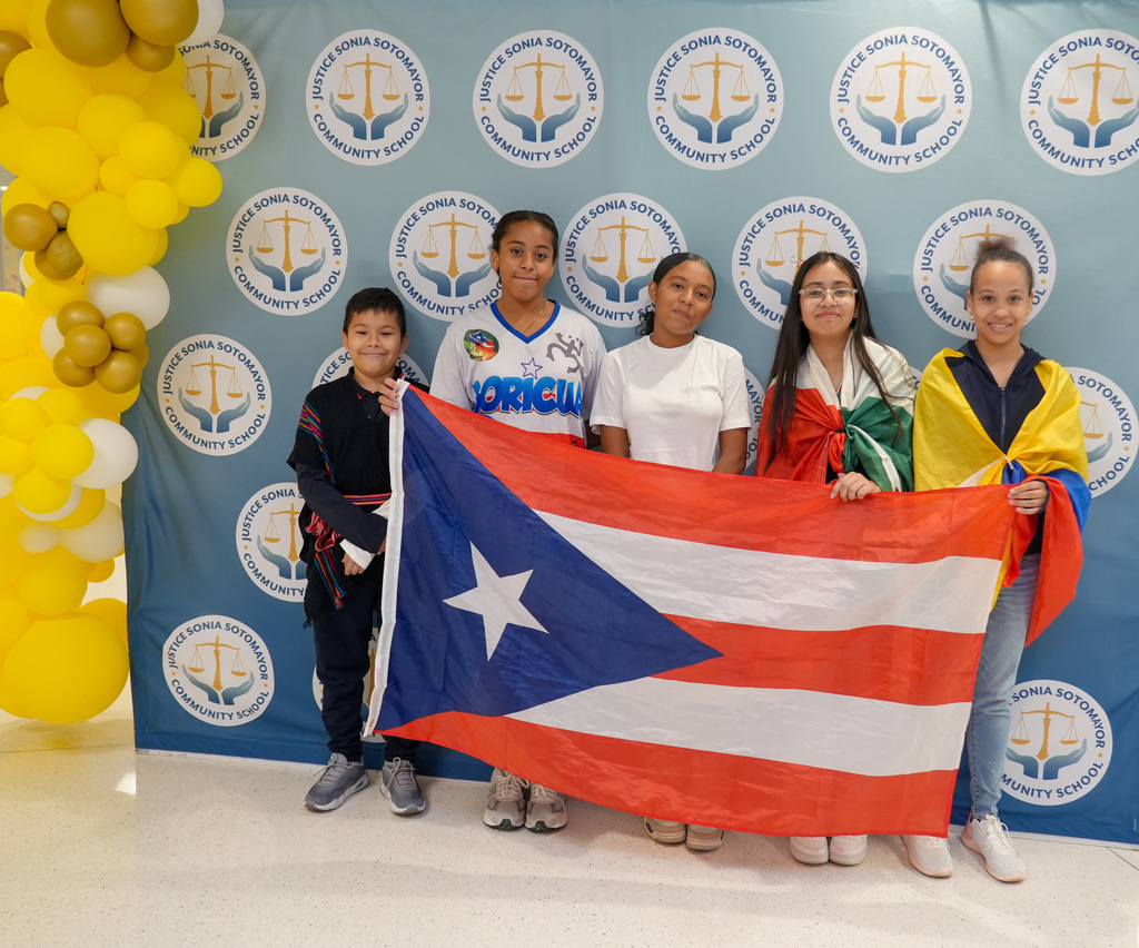 🌎 Students at Justice Sonia Sotomayor Community School and School 23 proudly represented their heritage!