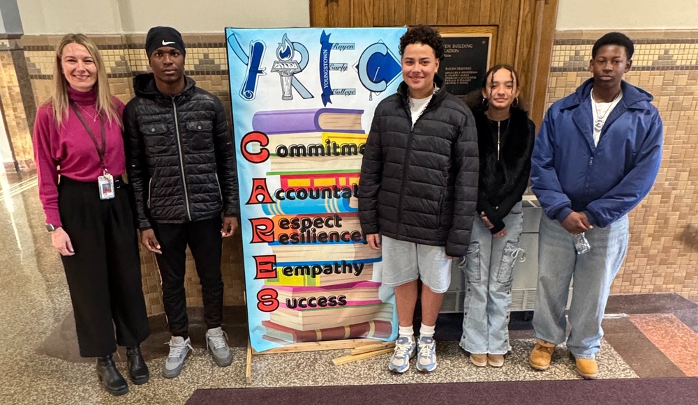 Sept Staff Scholar of Month