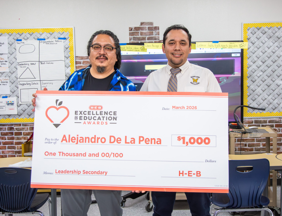 Ysleta ISD teacher named 2-time H-E-B Excellence in Education Award finalist