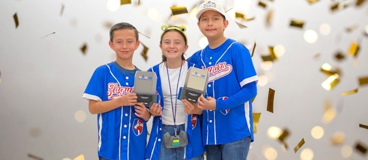  We are so proud of our North Loop robotics team 428J for placing 1st in Teamwork and 1st in Skills.