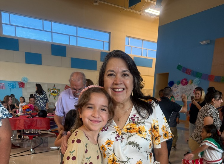 Graduation Pictures for Pre-School, Pre-K and 5th Grade