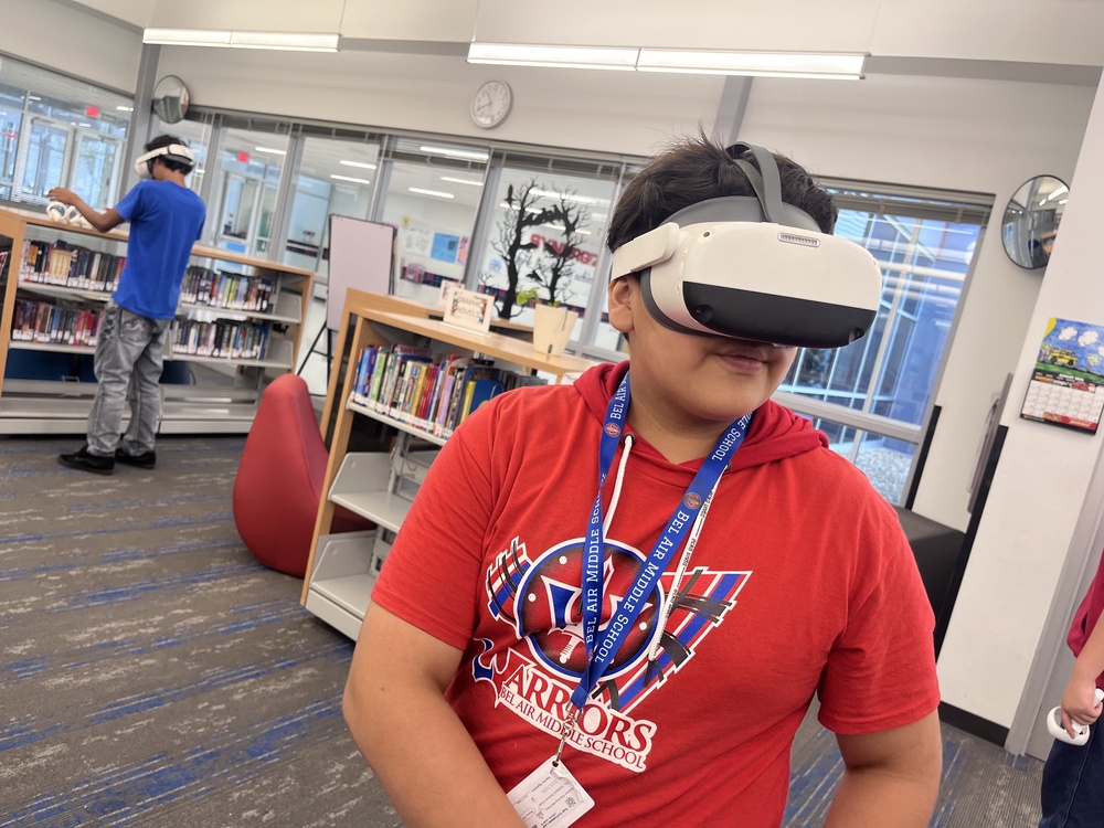 Bel Air Middle School Student wearing a Virtual Realty Headset while learning Math