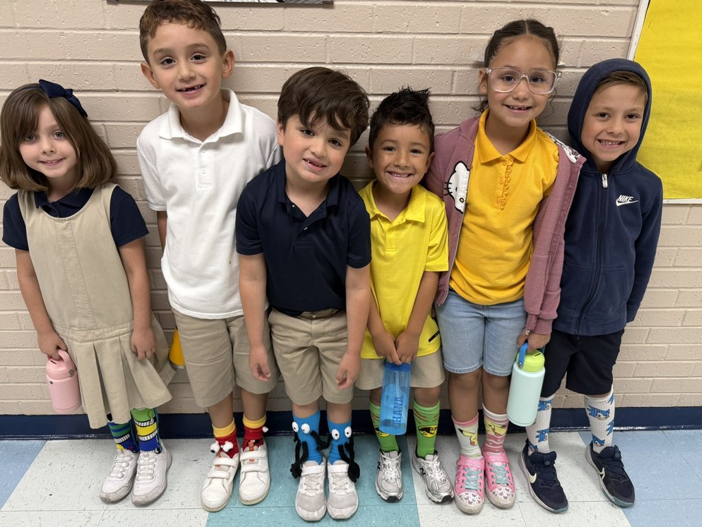 Photo of EKIS students wearing crazy socks.