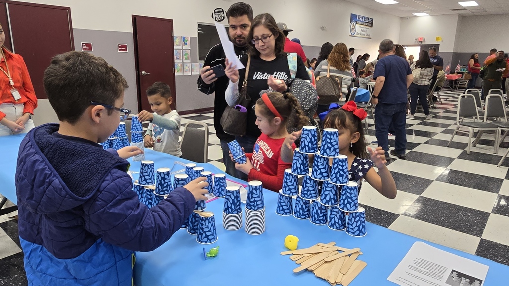 What a fantastic Math & Science Night! 🔬🧮 Huge thanks to all our Vista Hills students, teachers, volunteers, and parents for making it a success! It was incredible to see so much curiosity, exploration, and fun in action. Great job, Crusaders! #CrusaderPride #STEM #ScienceNight