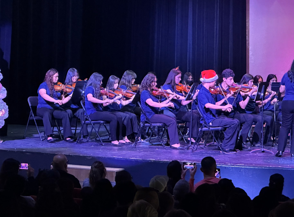 Great job Bel Air Orchestra!  Last night we had a full house at our Winter Orchestra Concert.  Thank you all for attending and supporting  Bel Air Orchestra!