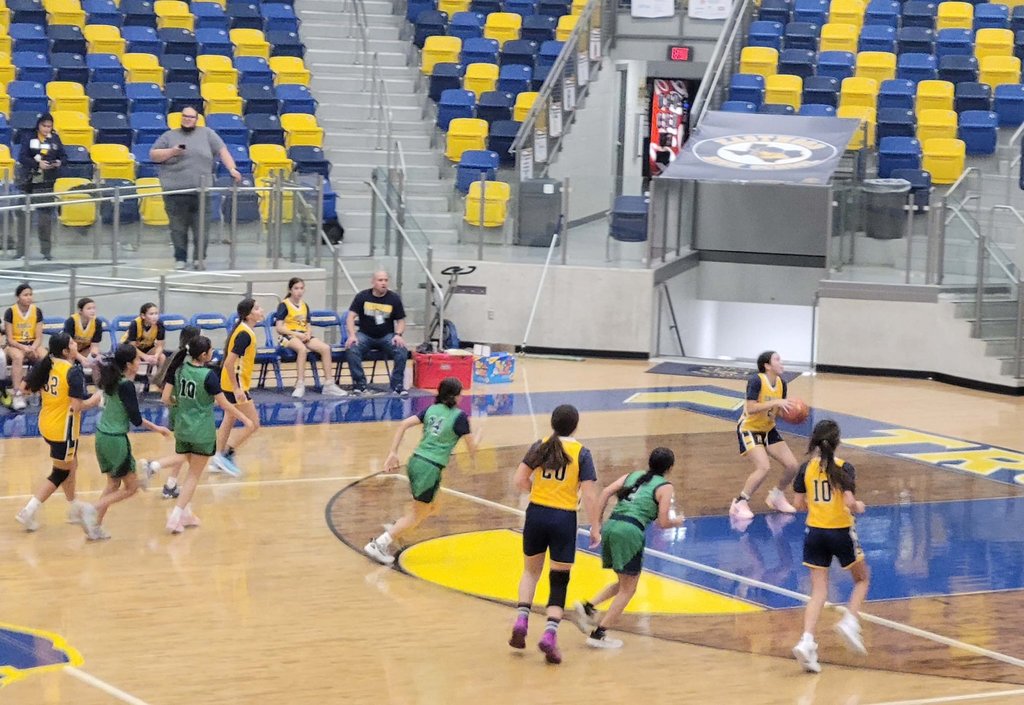 EKIS 8th-grade girls basketball team.