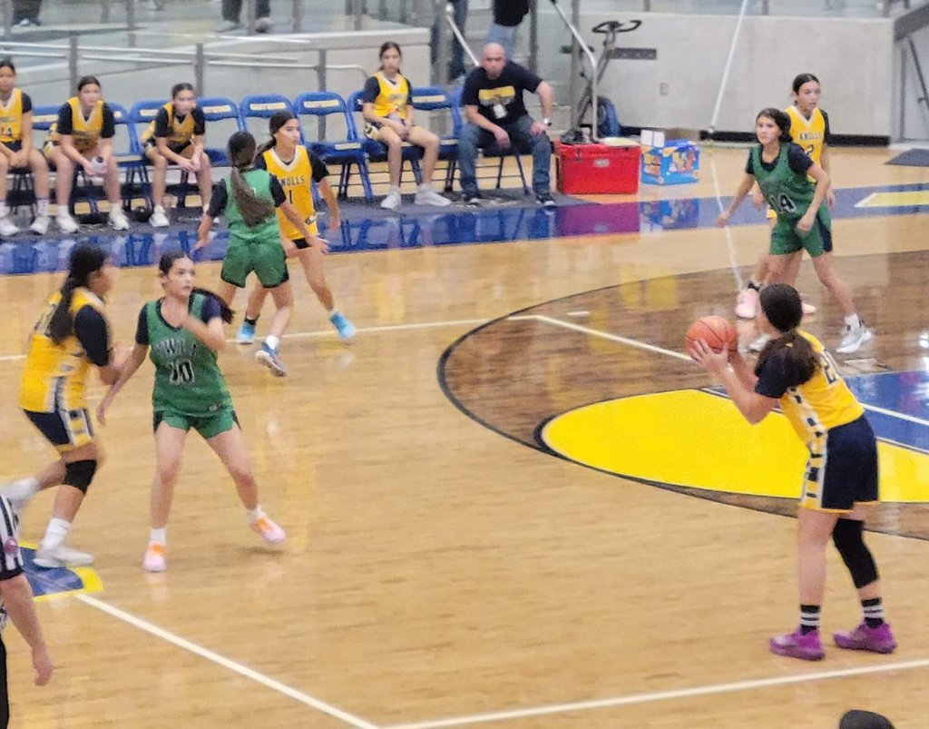 EKIS 8th-grade girls basketball team.