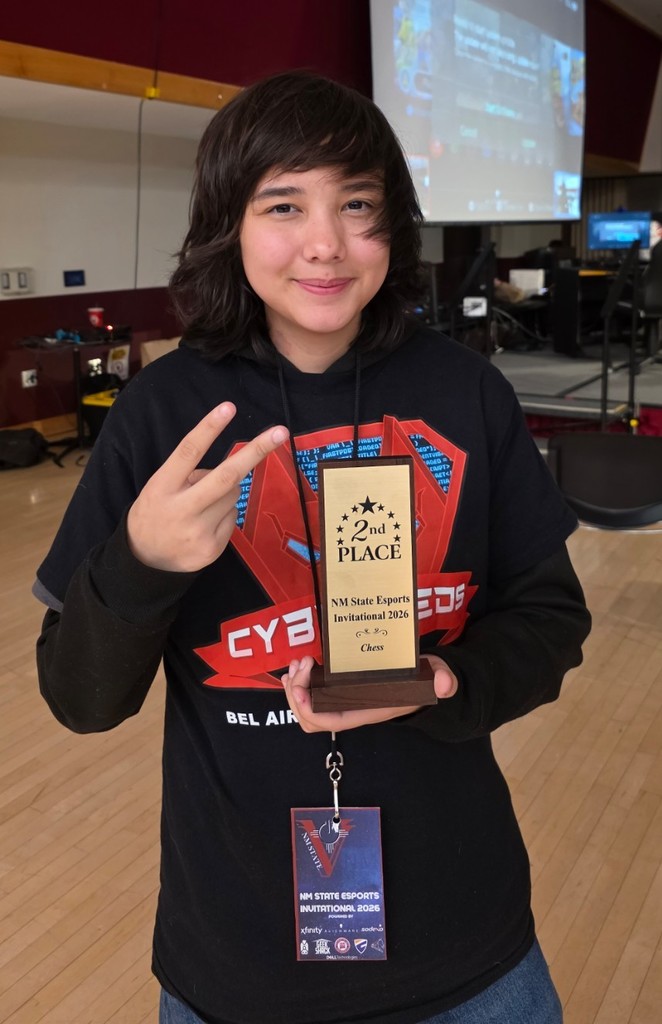 The NMSU esports Invitational was a success and great experience for the Cyber Reds. 

Competing against high schools and colleges from all over the state the Cyber Reds earned 3rd place in Mario Kart and 2nd place in chess!

Thank you Big Red Comic Con supporters for making this possible. 

BIG RED Comic Con March 21st!

