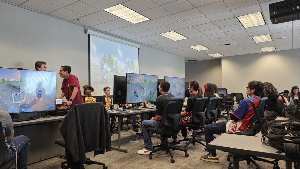 The NMSU esports Invitational was a success and great experience for the Cyber Reds. 

Competing against high schools and colleges from all over the state the Cyber Reds earned 3rd place in Mario Kart and 2nd place in chess!

Thank you Big Red Comic Con supporters for making this possible. 

BIG RED Comic Con March 21st!

