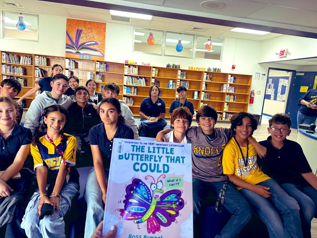 Photo of EKIS 7th graders at the Library.